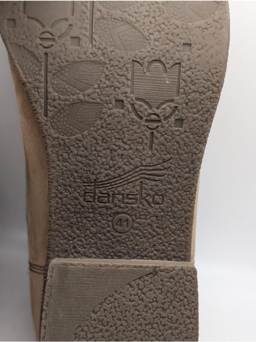 Dansko Bea Ankle Boots Booties Women’s Size 41 US 10 Tan Beige Nubuck Leather - Picture 7 of 8